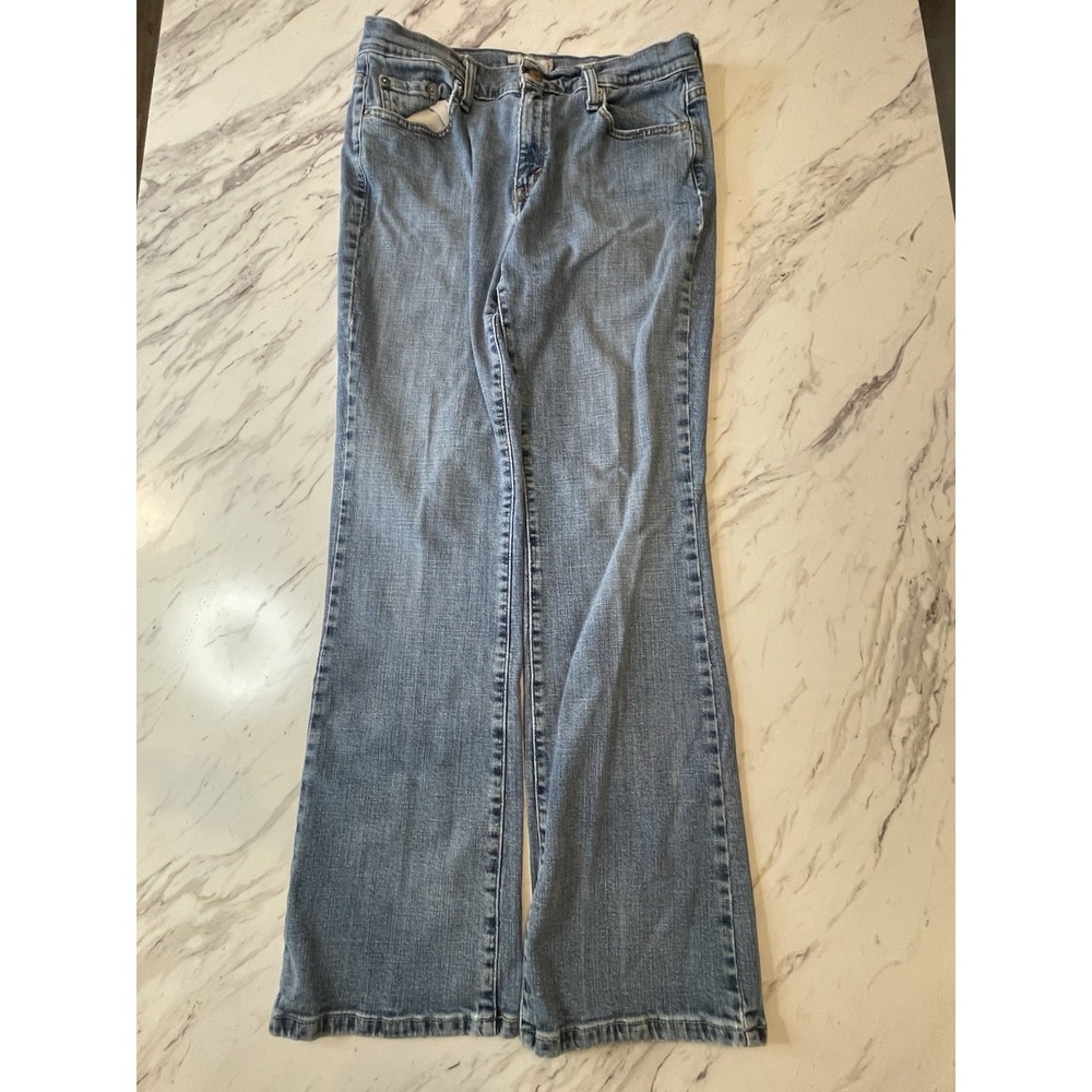 Vintage Levis 515 Boot Cut Jeans Womens 10M. 30.5x29.5 Light Wash.